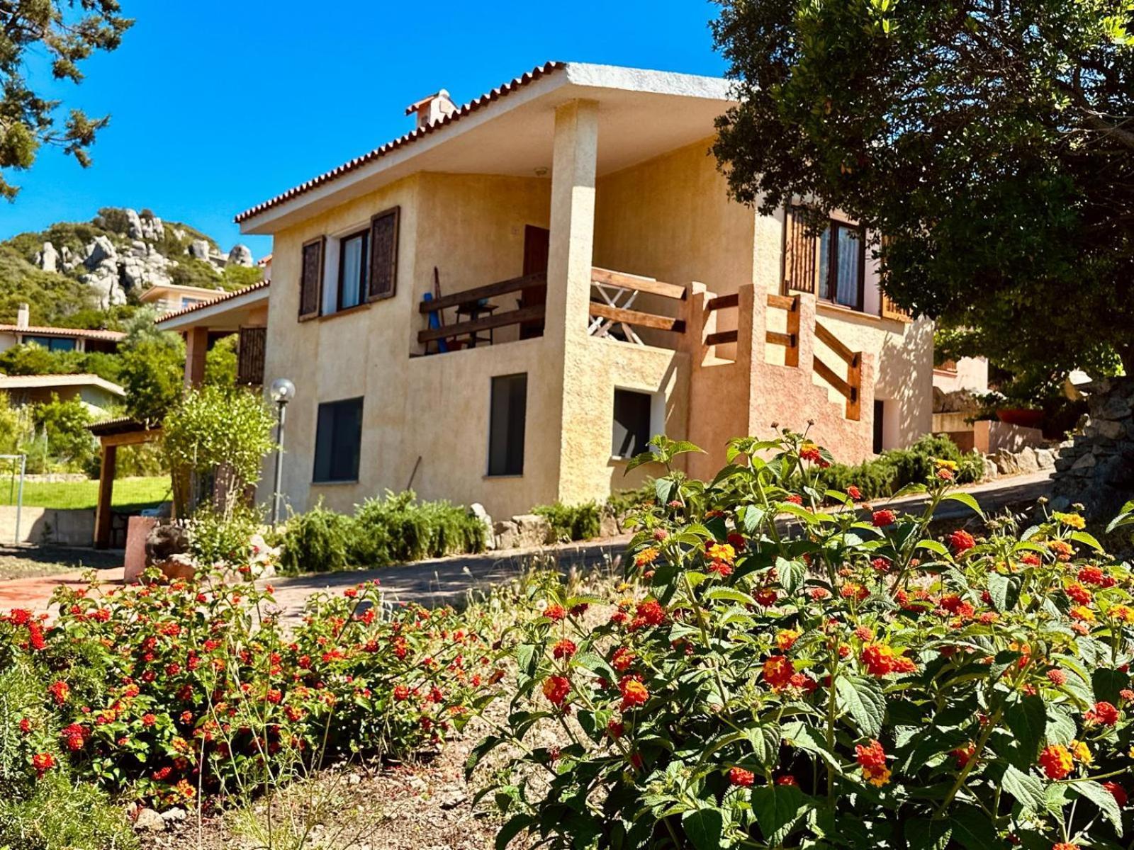 I Bilocali Di Via Ginestre, Casa vacanze *